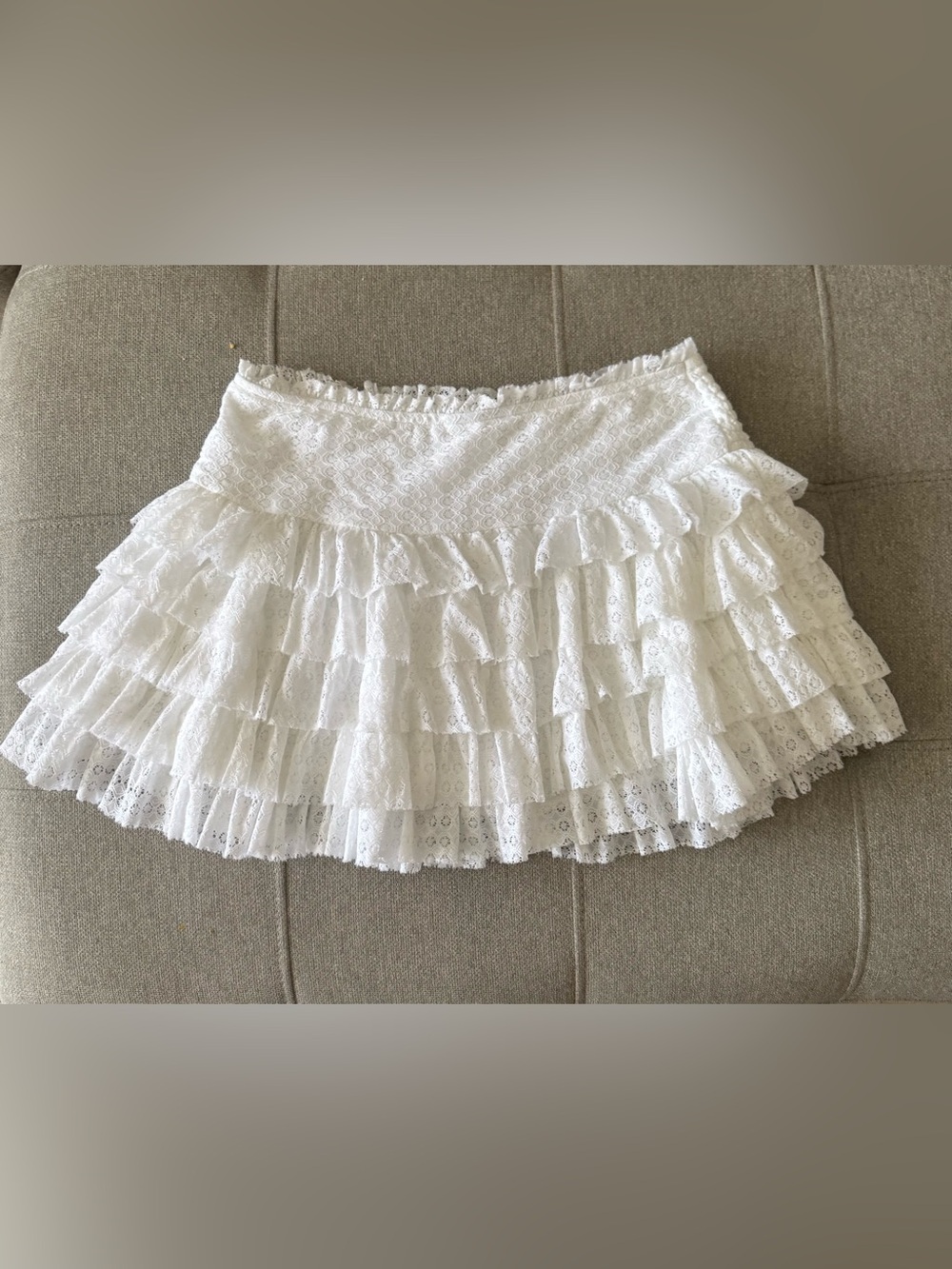 American Eagle Outfitters White Lace Ruffle Mini Skirt